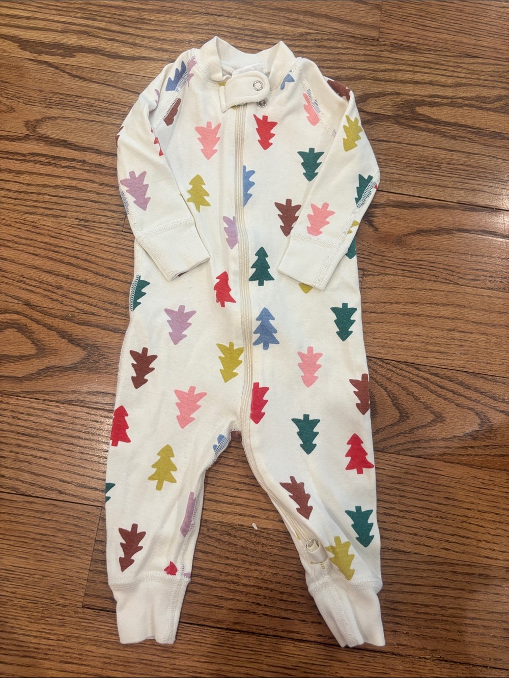 Hanna Andersson Cream Footie with Multicolor Tree Print